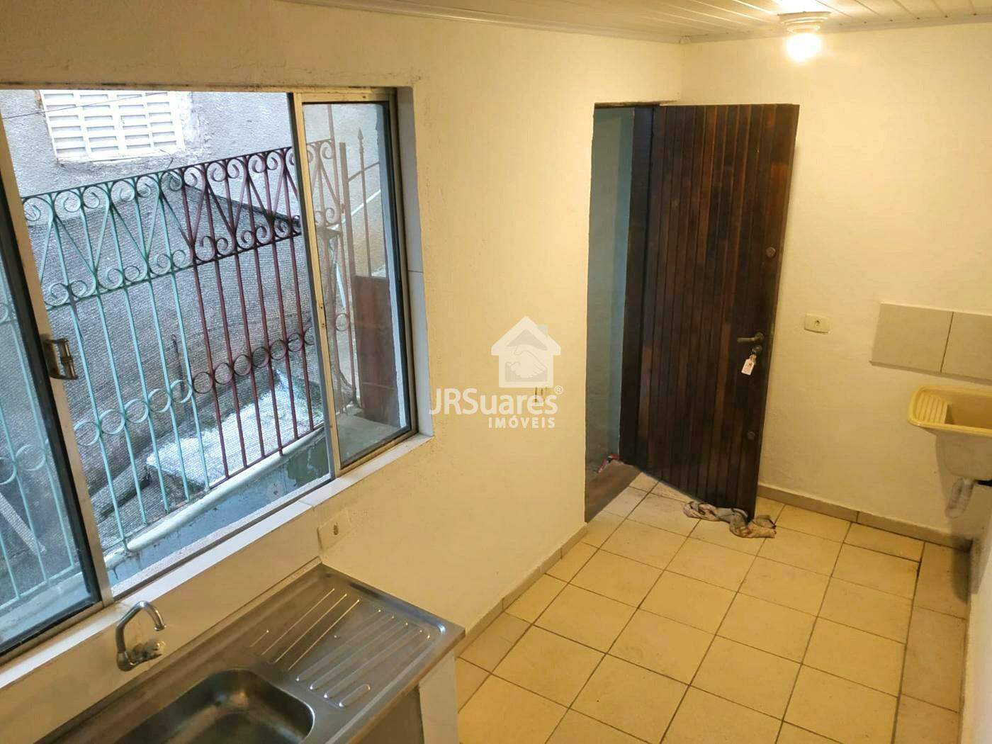 Casa, 1 quarto, 18 m² - Foto 1